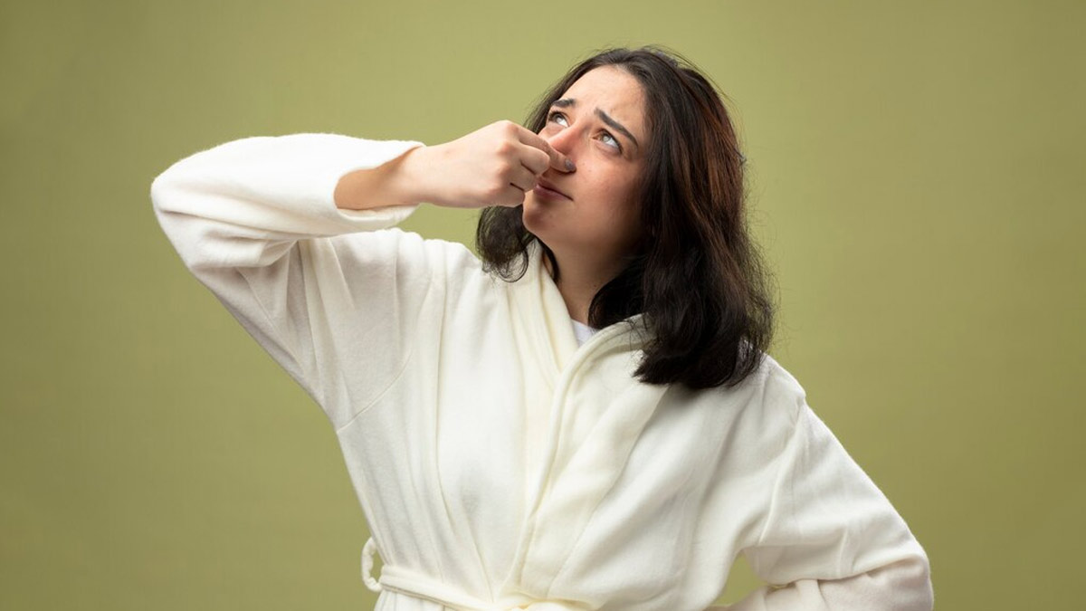 What Is Phantosmia And Why Does It Make You Smell Scents That Are Not Really There?