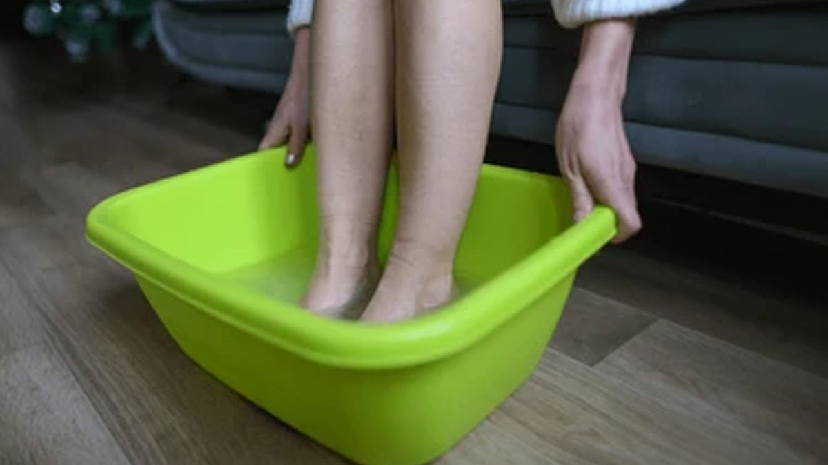 warm-water-foot-soak