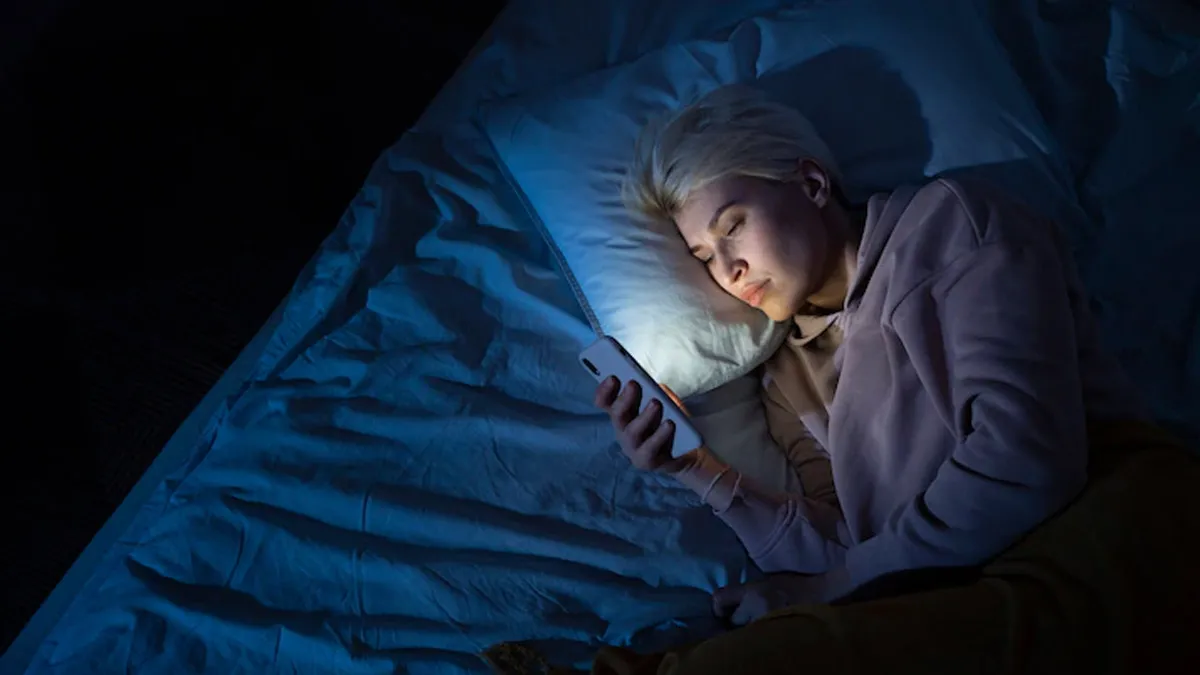 Late-Night Social Media Use May Cause Hypertension: 7 Tips For Mindful Scrolling