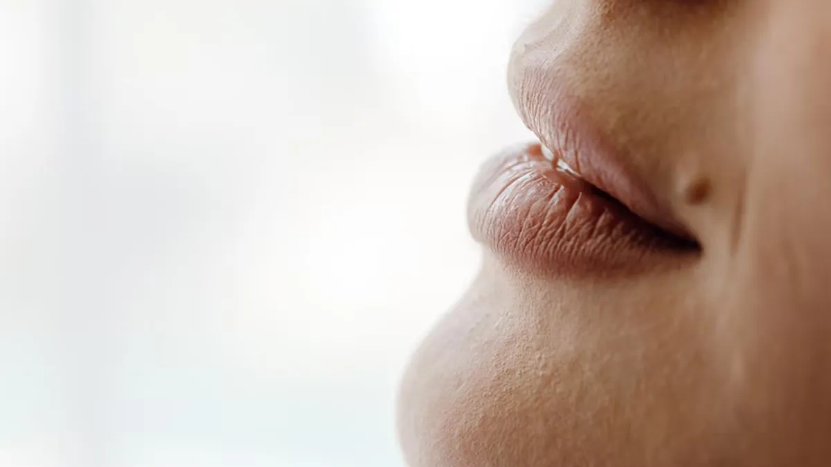 How To Use Malai For Lightening Your Lips