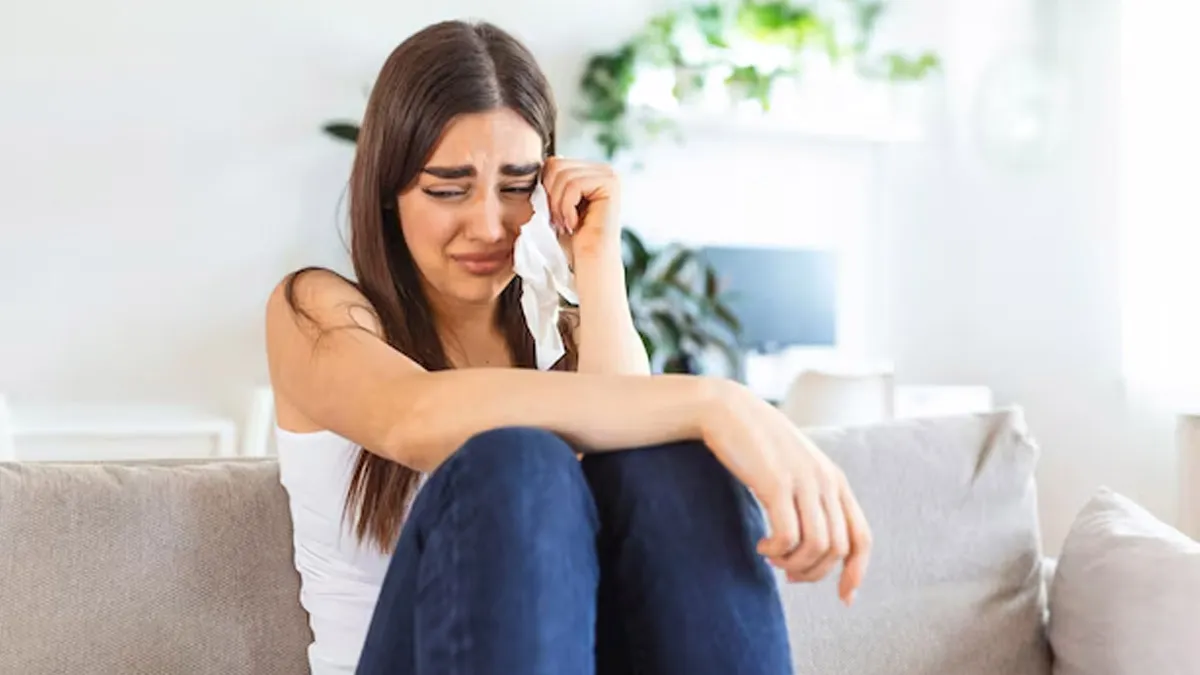 Constant Nail Picking Is A Sign Of Anxiety, But Here Are 6 Lesser-Known Ways It Manifests, And Why