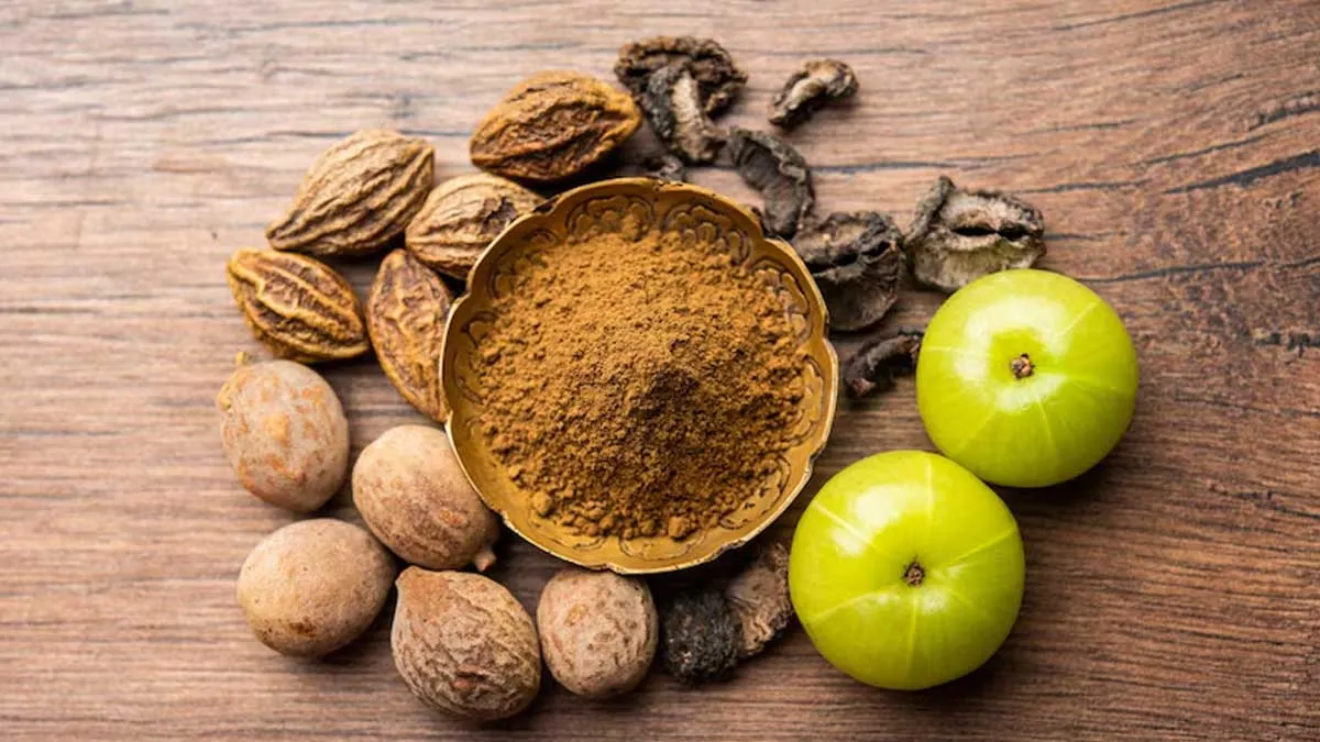 Wash Your Eyes With Triphala Water Every Morning To Keep Your Eyesight In Check, Doctor Explains Benefits