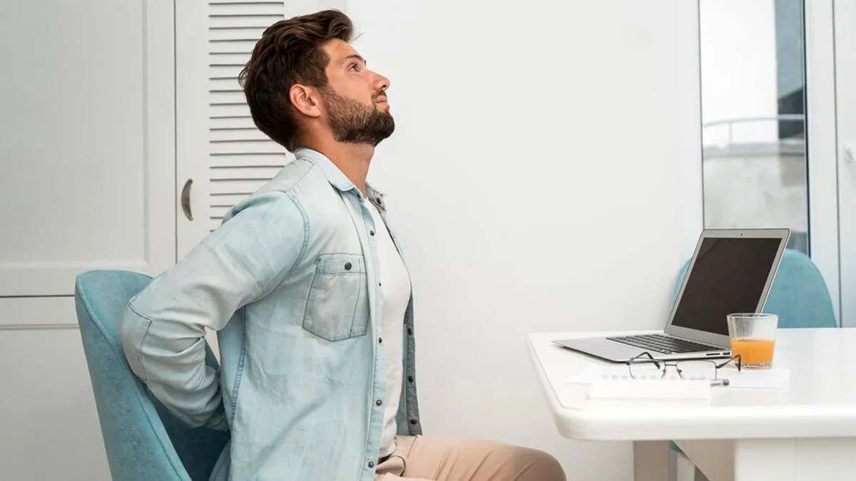 Can Bad Posture Mess With Your Digestion? Yes, Here’s How