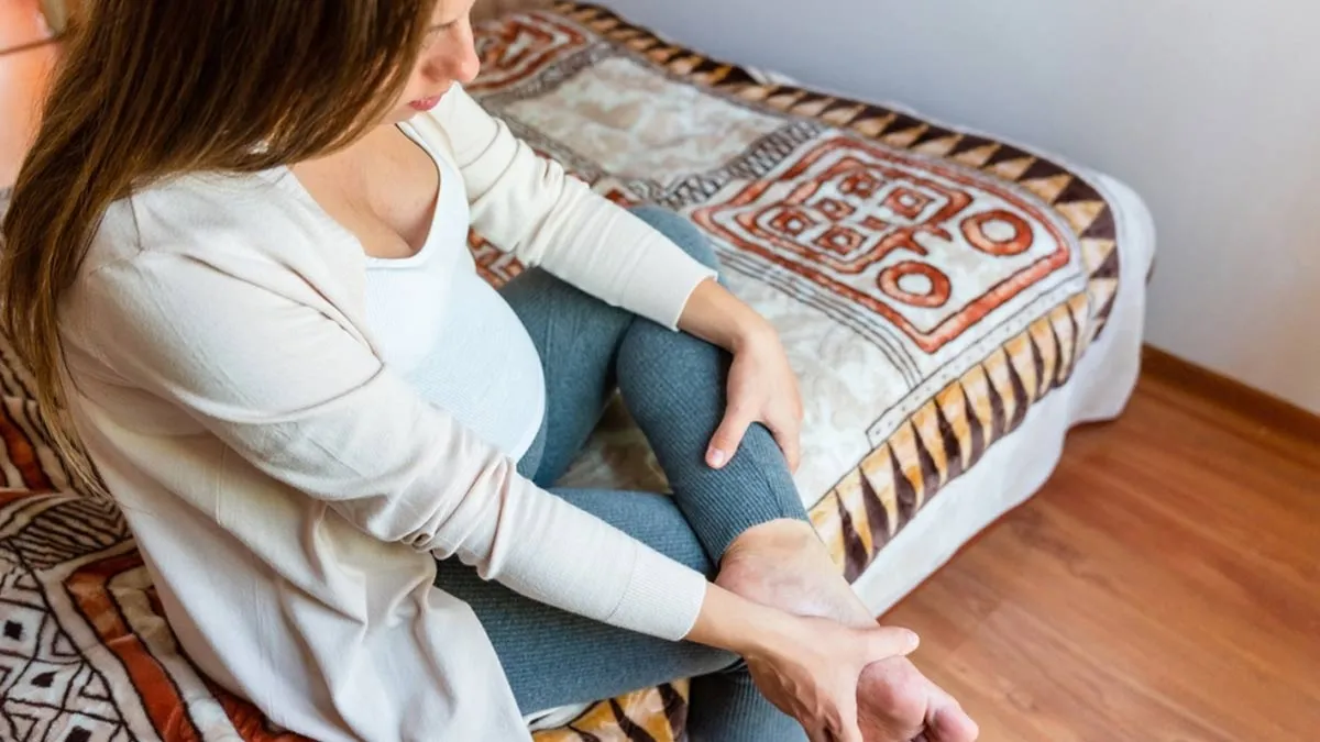 Dealing With Swelling During Pregnancy? Here Are 7 Remedies That Can Help
