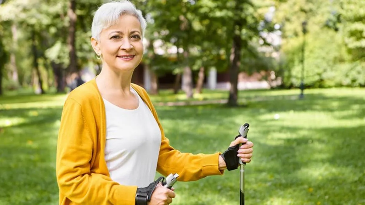 Tips To Lose Weight After 50: Dietician Shares A Simple Guide