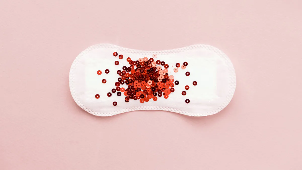 Do You Take Birth Control? Here's What You Need To Know About Withdrawal Bleeding