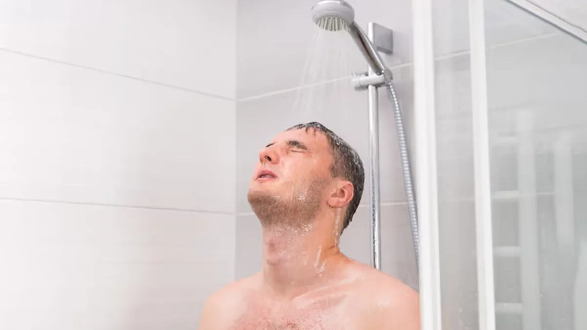 Are Cold Showers On Winter Mornings A Good Idea?