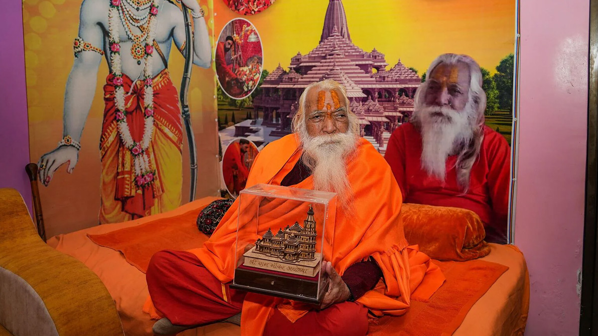 2-Acharya-Satyendra-Das