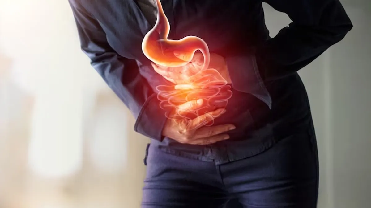 Struggling With Acid Reflux? Try THESE Foods To Fix It