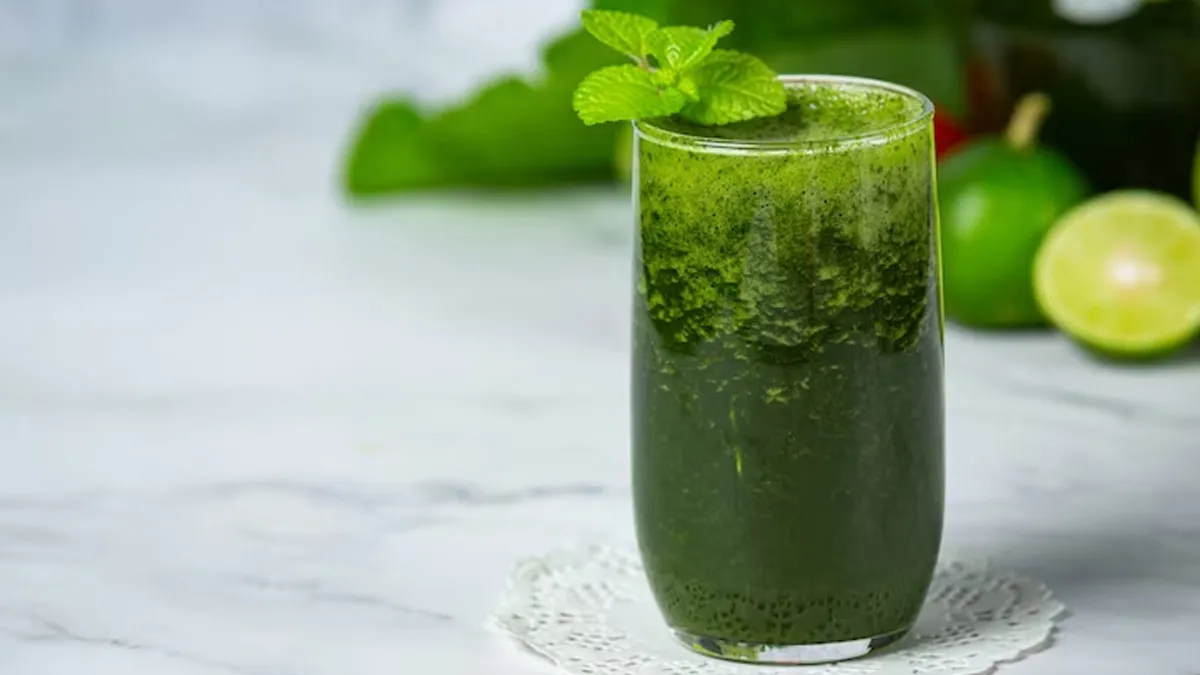 Amla Juice Vs. Aloe Vera Juice: Which Is Better For You? Find Out Here
