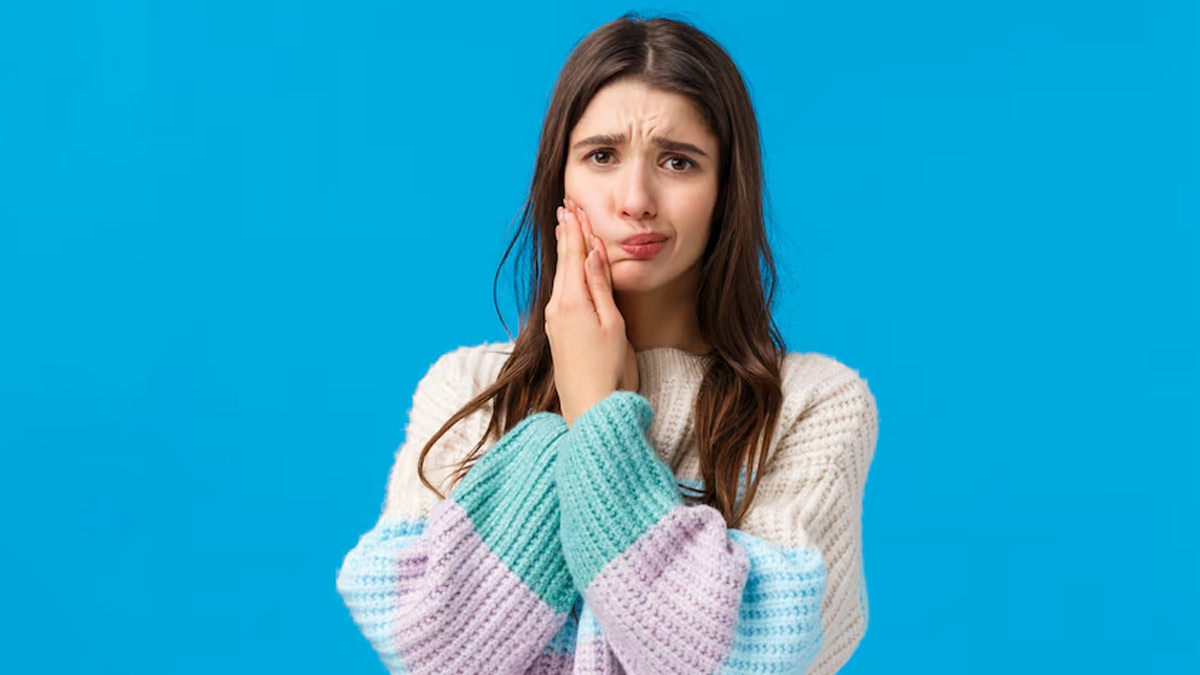 From Asafoetida To Clove Oil, Try These Home Remedies To Get Instant Relief From Toothache
