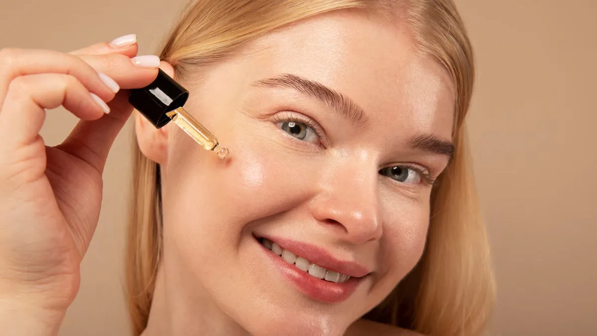 How Rose And Jasmine Essential Oils Can Enhance Your Skincare Routine