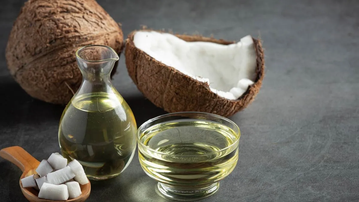 Coconut Oil For Gingivitis: Learn Its Benefits And How To Use It To Reduce Inflammation