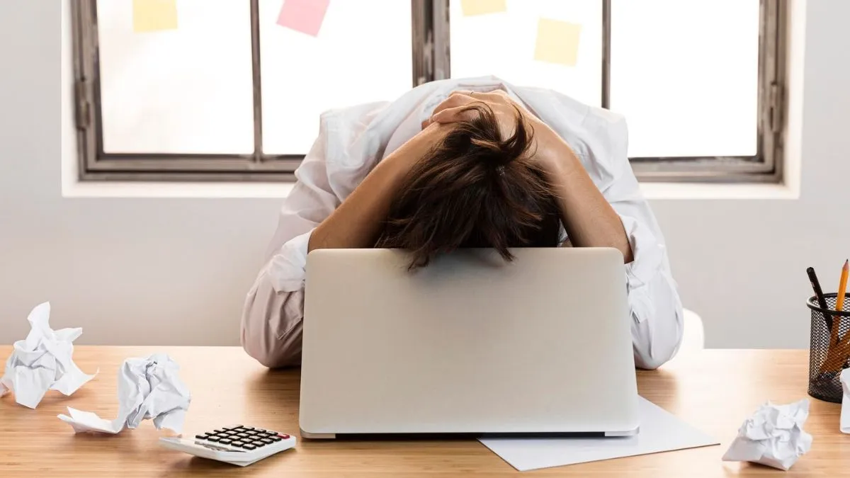 Dealing With Office Burnout? How Human Resource Can To Help Employees Stay Motivated At Work