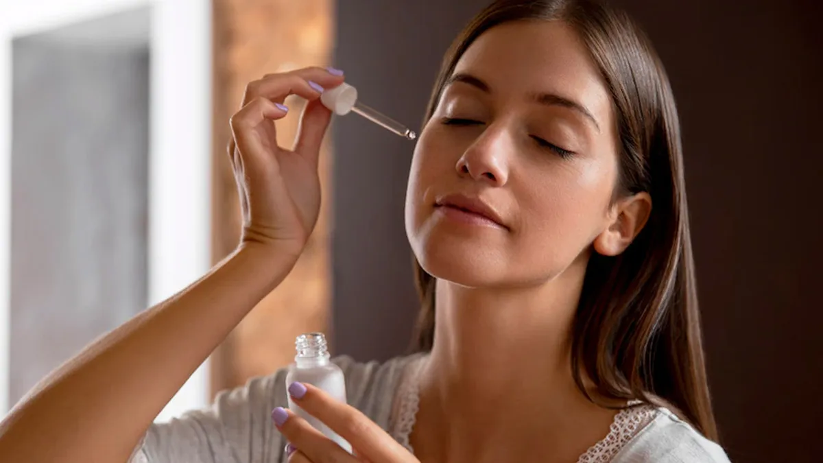 What Does Hyaluronic Acid Do Other Than Hydrating The Skin? Expert Shares Insights
