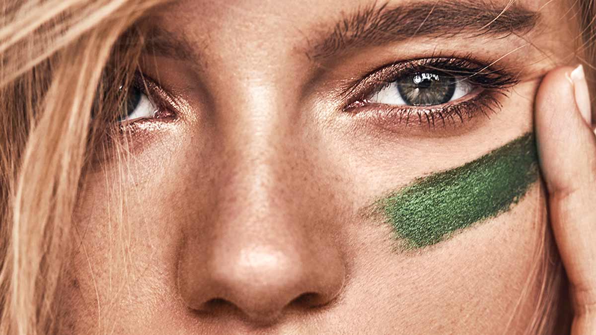 Biohacking, Smart SPF & Skin Resets: Biggest Beauty And Skincare Trends Set to Dominate The Year