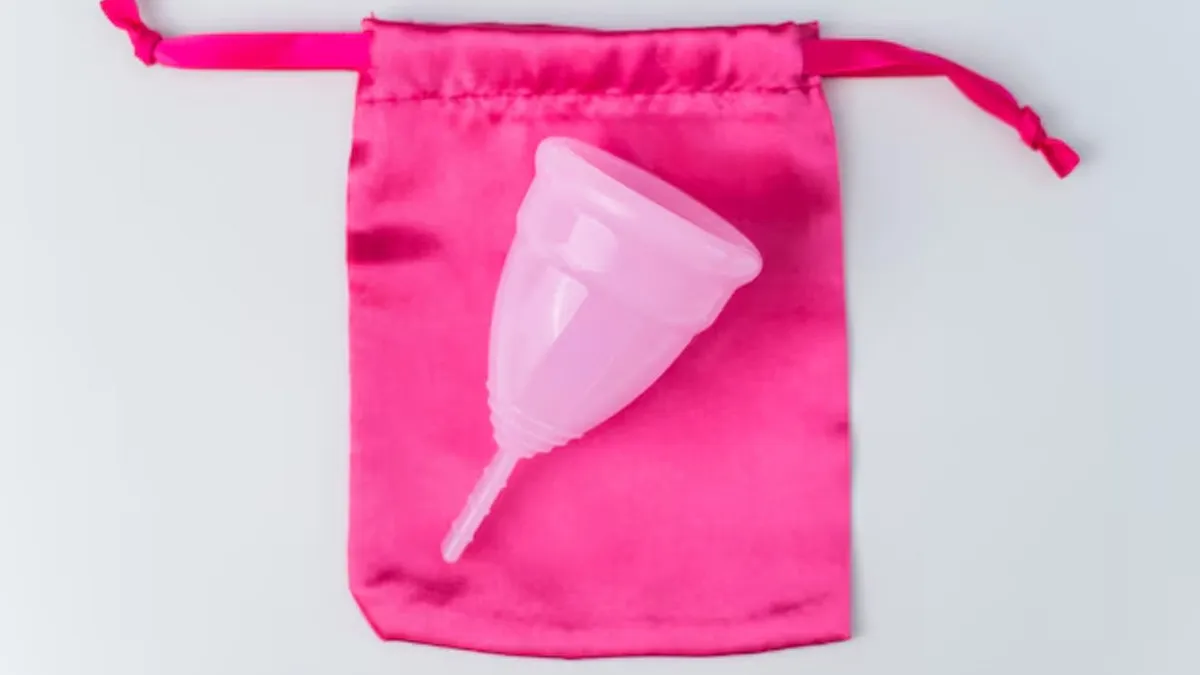 Can Menstrual Cups Affect Kidney Health? Expert Answers It For You

