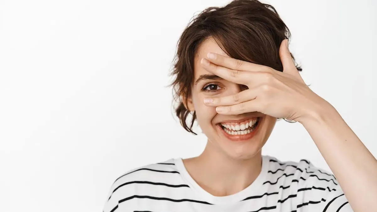 Expert Shares The Best Vitamins To Boost Your Eye Health This Summer