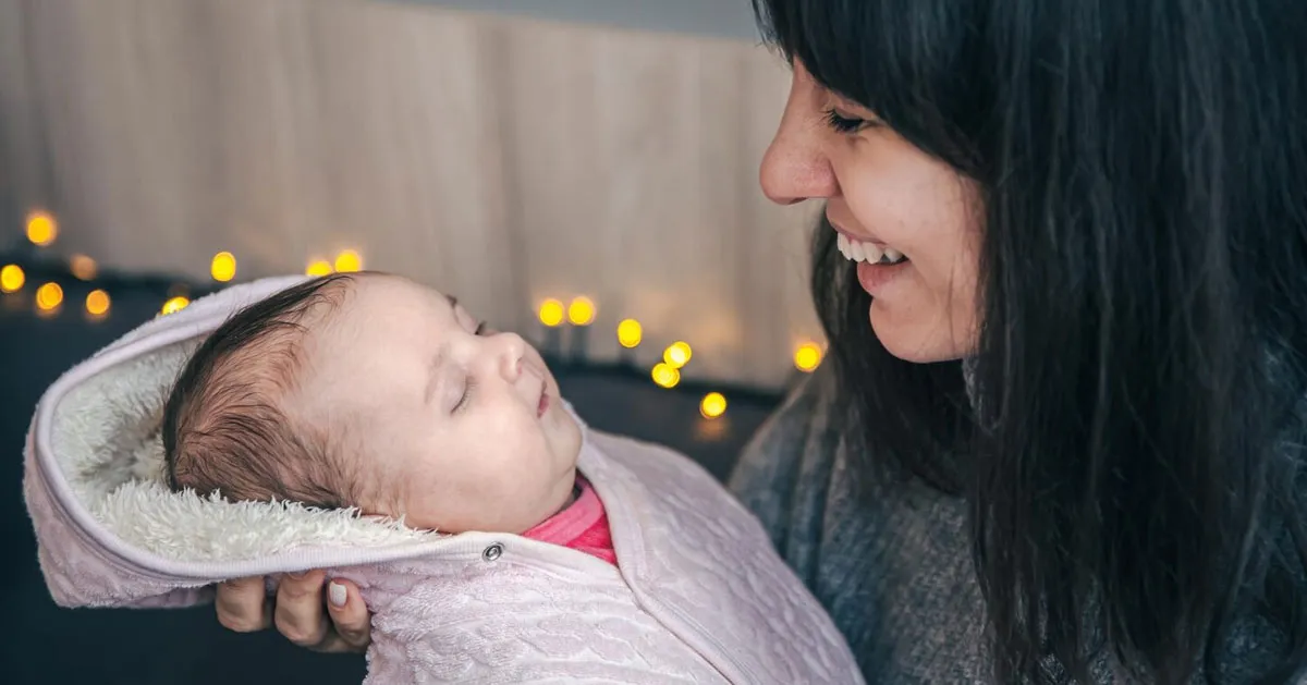How Mother's Emotions Shape Baby's Mind In The Womb: Expert Explains