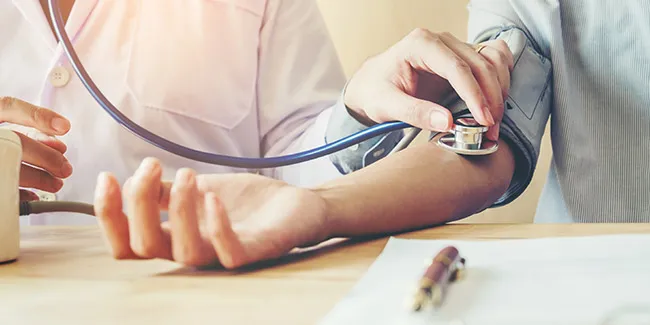World Hypertension Day 2025: Nutritionist Shares 7 Summer Foods To Keep Your Blood Pressure In Check!