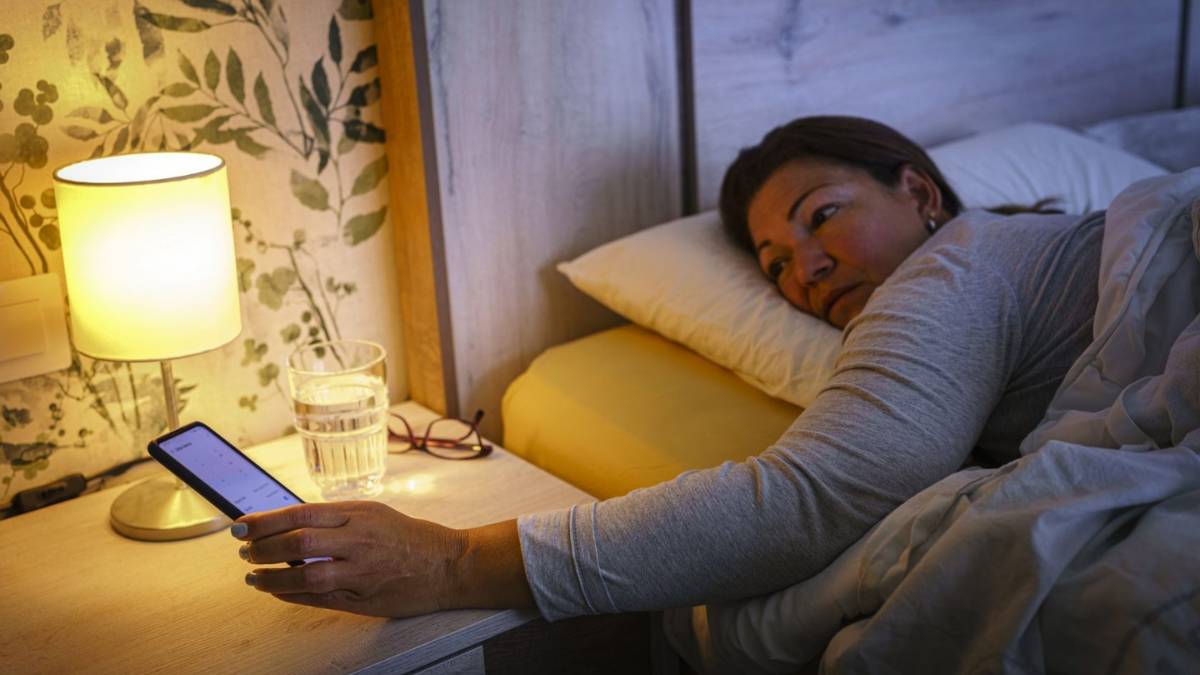 Neurologist Reveals 15-Minute Morning Routine To Naturally Supercharge Dopamine Levels
