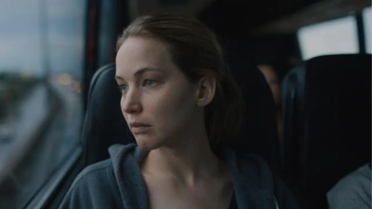 Jennifer Lawrence Felt ‘Like an Alien’ as a New Mom, Calls Postpartum As Isolating: “As A Mother, It Was Really Hard..”