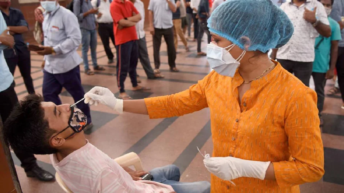 FDA Considers Limiting Future COVID-19 Vaccines to Seniors and High-Risk Groups
