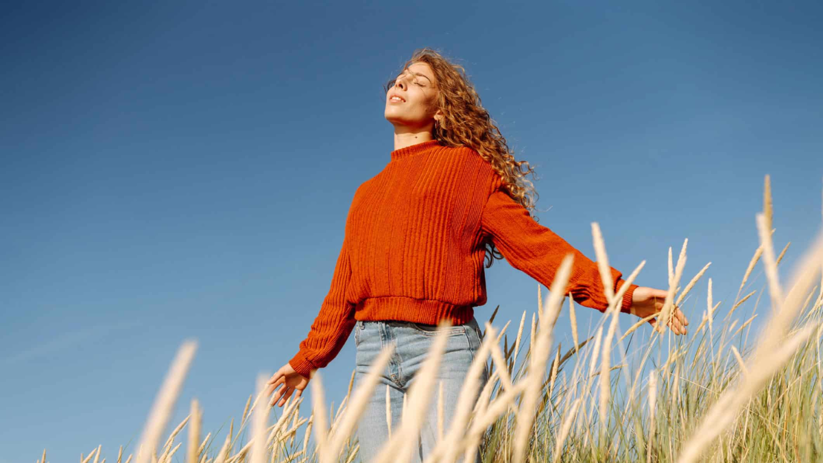 Soak Up The Sun: Study Shows Daylight Boosts Immune System’s Ability To Ward Off Infections