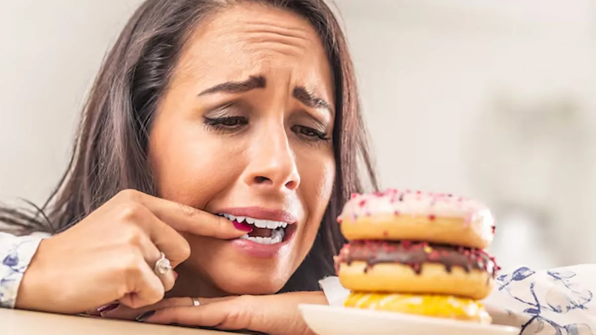 From Sweets To Salty Snacks: Expert Explains What Your Period Food Cravings Reveal About Your Health