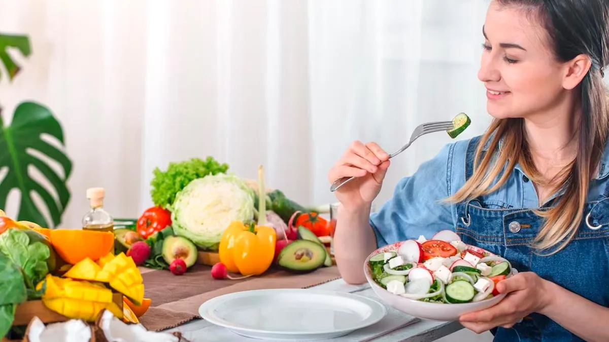 Monsoon Maladies: Expert Shares 7 Foods To Absolutely Avoid
