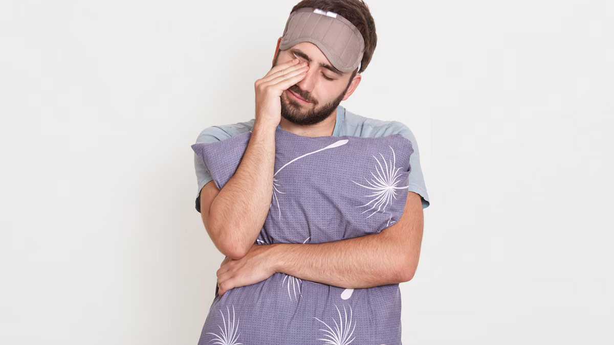 Feeling Tired Even After 7-8 Hours Of Sleep? It's Probably 'Junk Sleep' - Causes And Tips To Improve Sleep Quality