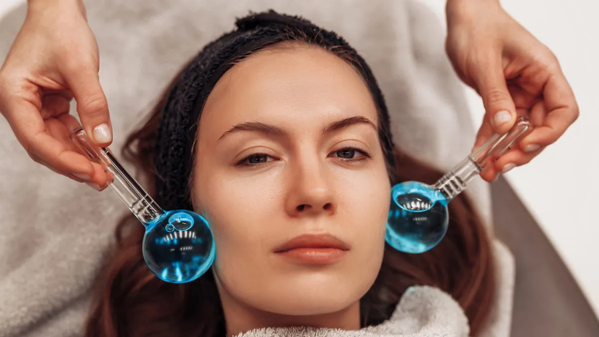 Ice Roller Burn? How to Cool Skin Safely Without Damaging It