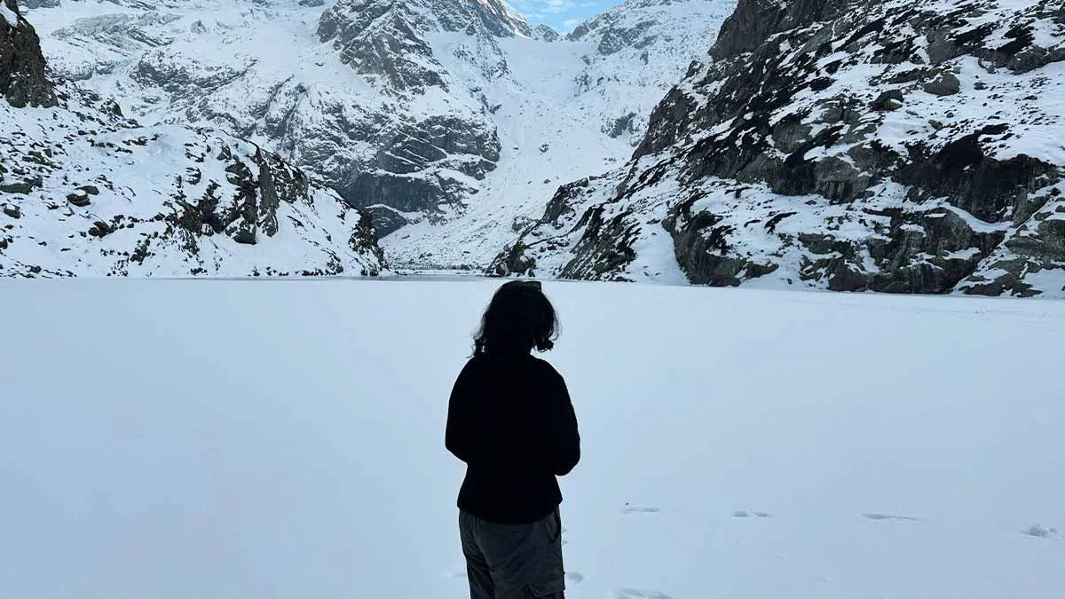 How Travel Cured Arooj’s PTSD