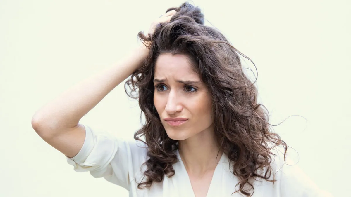 9 Genius Tips to Keep in Mind For Your Oily Scalp This Summer