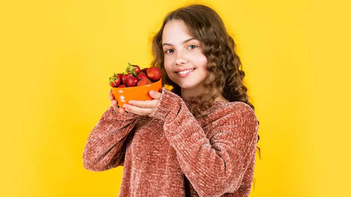 Nutritionist Suggests Five Fruits To Keep You Young