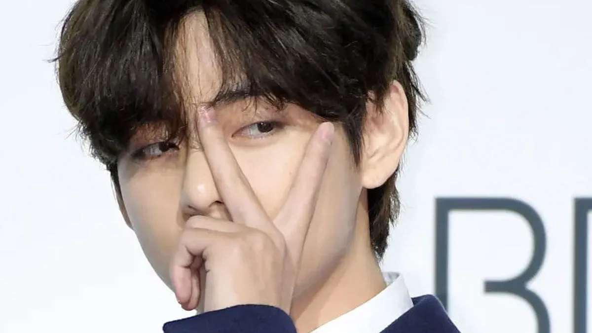 BTS’ Taehyung Says “My Ribs Hurt from Hunger” After Losing 2kg in 4 Days: Is This Normal?