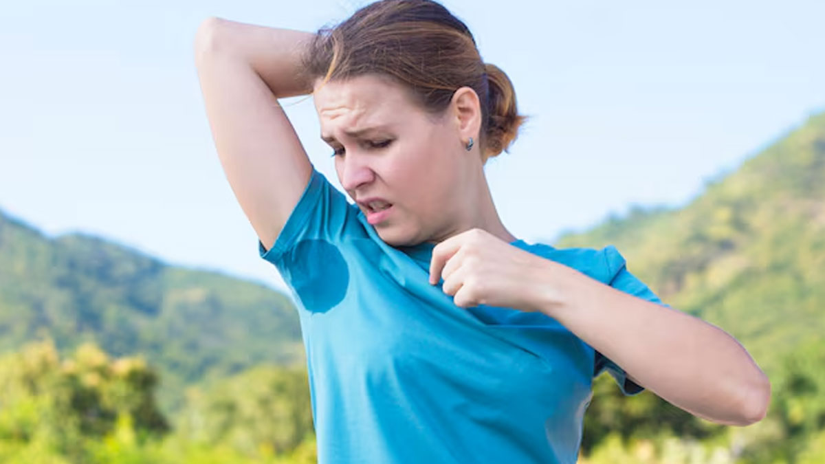 Heat And Hormones: The Link Between Summer Sweat And Body Odour That Changes After 25