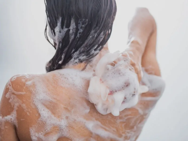 Can You And Your Family Use The Same Loofah? Expert Shares Insights