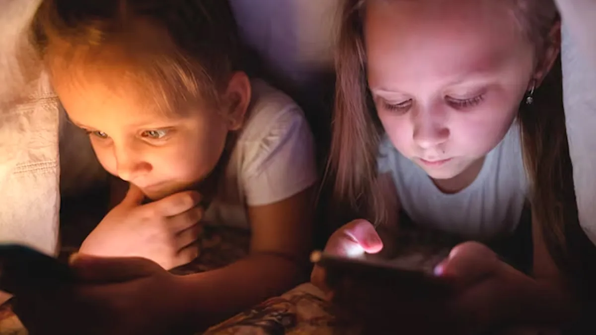 Children Getting Smartphones Before Age 13 Face Higher Mental Health Risks: Study