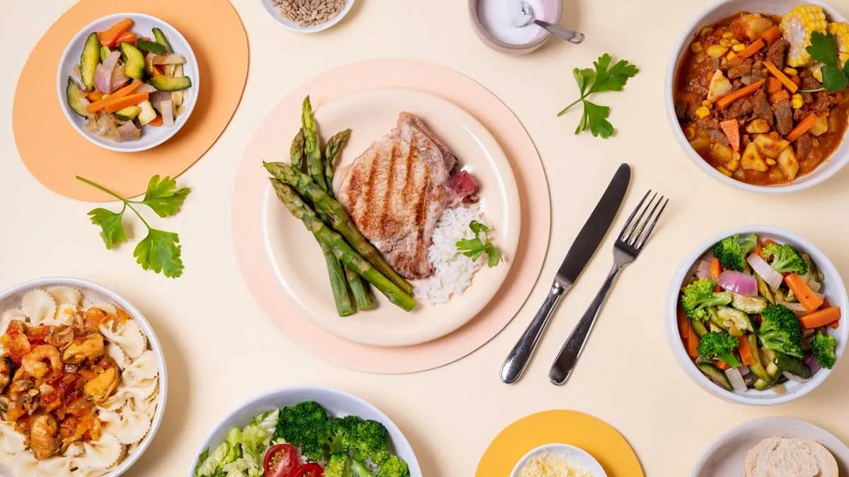 Which is Better: 3 Square Meals a Day or 6 Small Ones? Expert Weighs In