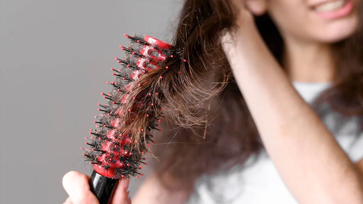 Why Your Hairbrush Could Be Making Your Scalp Itchy And How To Fix It?