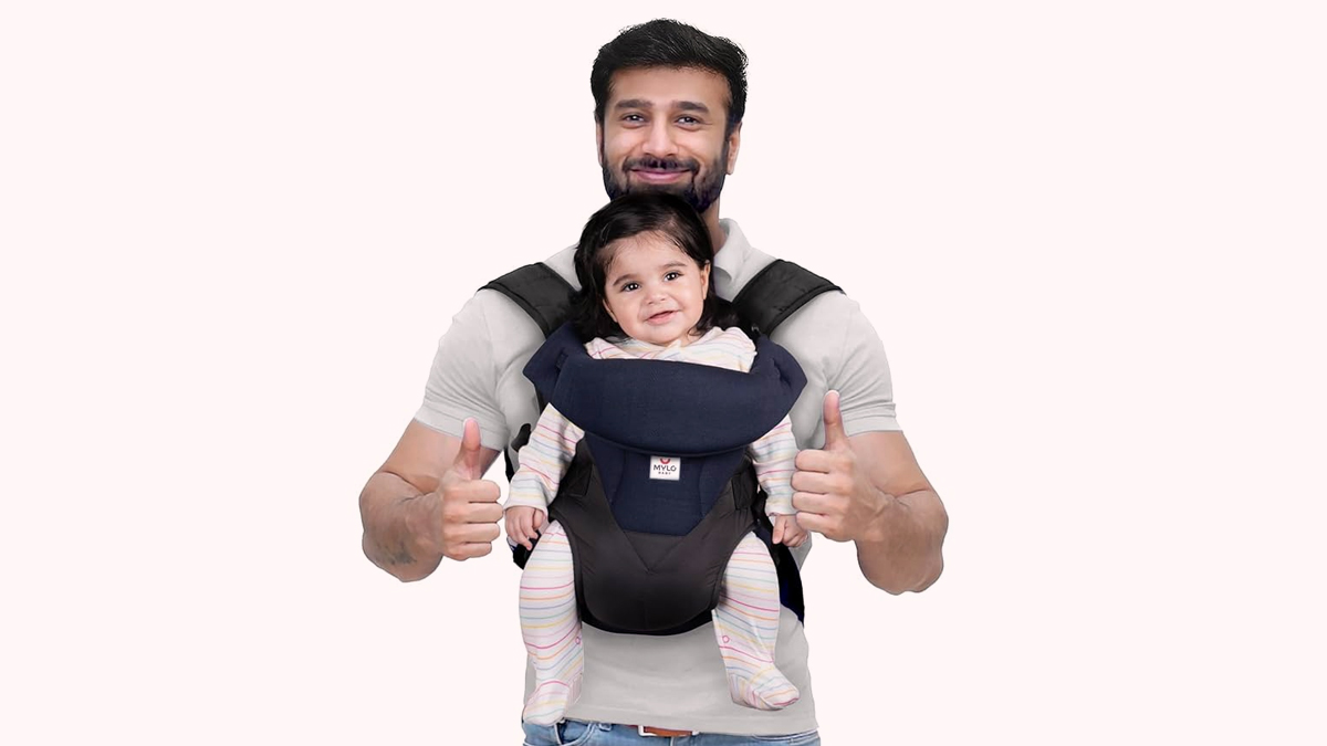 Carry a Baby in a Shoulder Bag 1 - 2025-07-28T123211.500