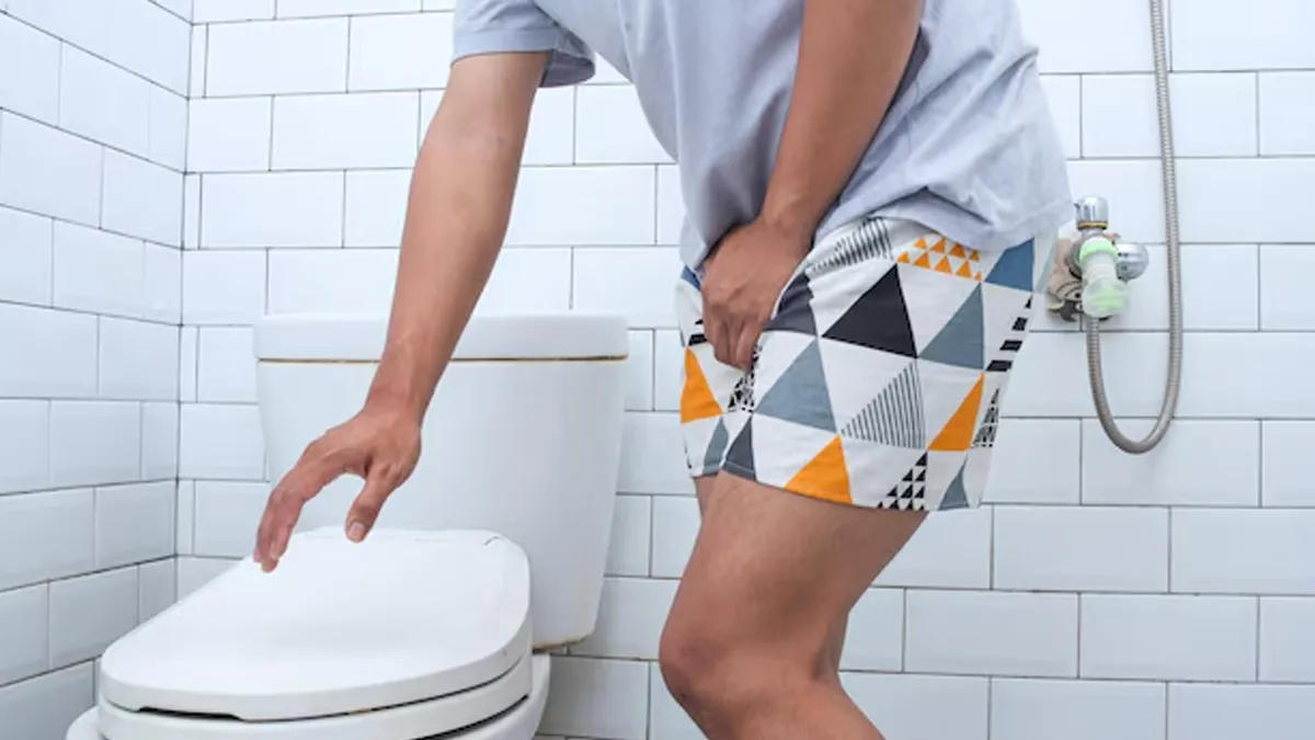 Five Danger Signs To Watch Out For In Your Urine: Expert