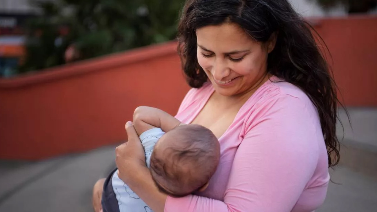 what is 5 5 5 breastfeeding rule 2 - 2025-08-06T203952.013