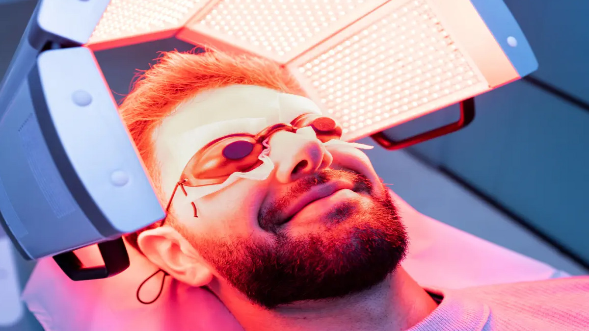 Red-Light Therapy for hair growth 3 - 2025-08-07T115132.503