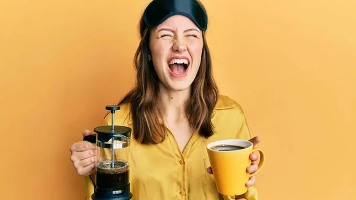 Is Your Woman Impulsive? Study Reveals Nighttime Coffee Could Be The Reason
