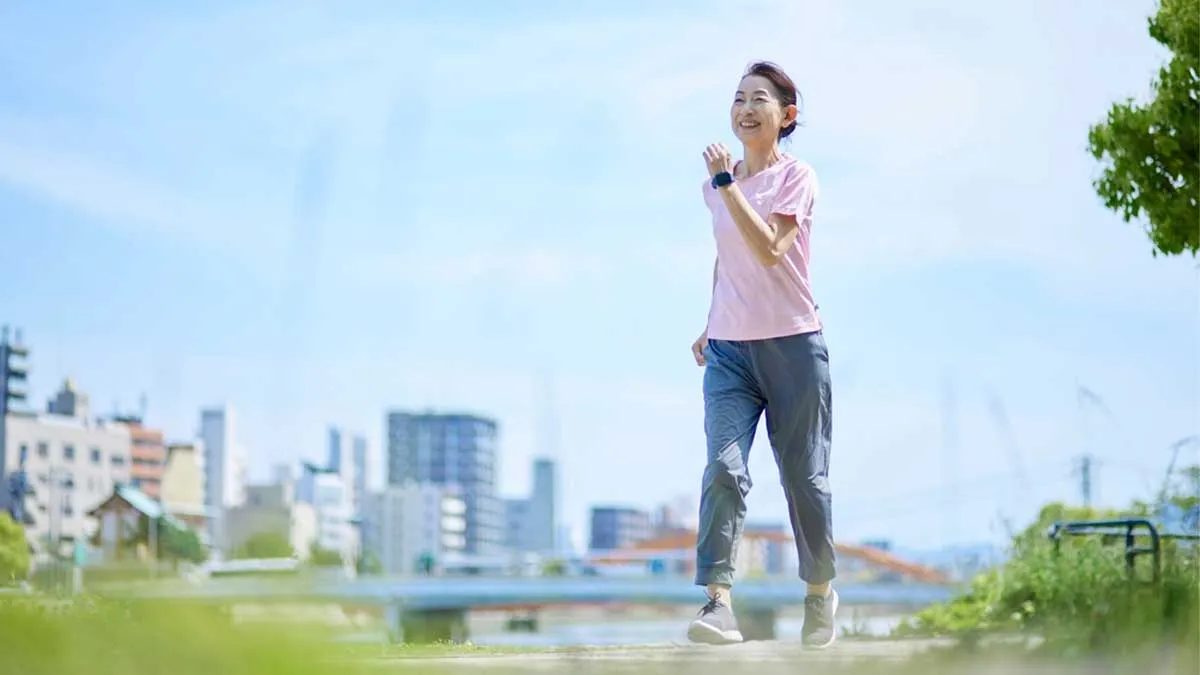 What Is Japanese Interval Walking - The Trend That Claims To Make You Fitter In Just 30 Minutes? How Does It Work?
