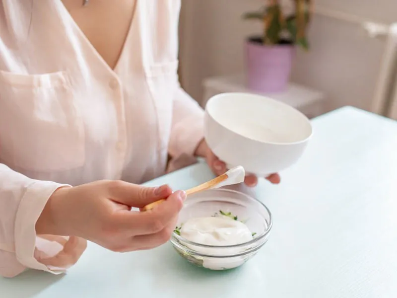 Expert Shares 6 Benefits of Using Yogurt Hair Masks for Scalp Health
