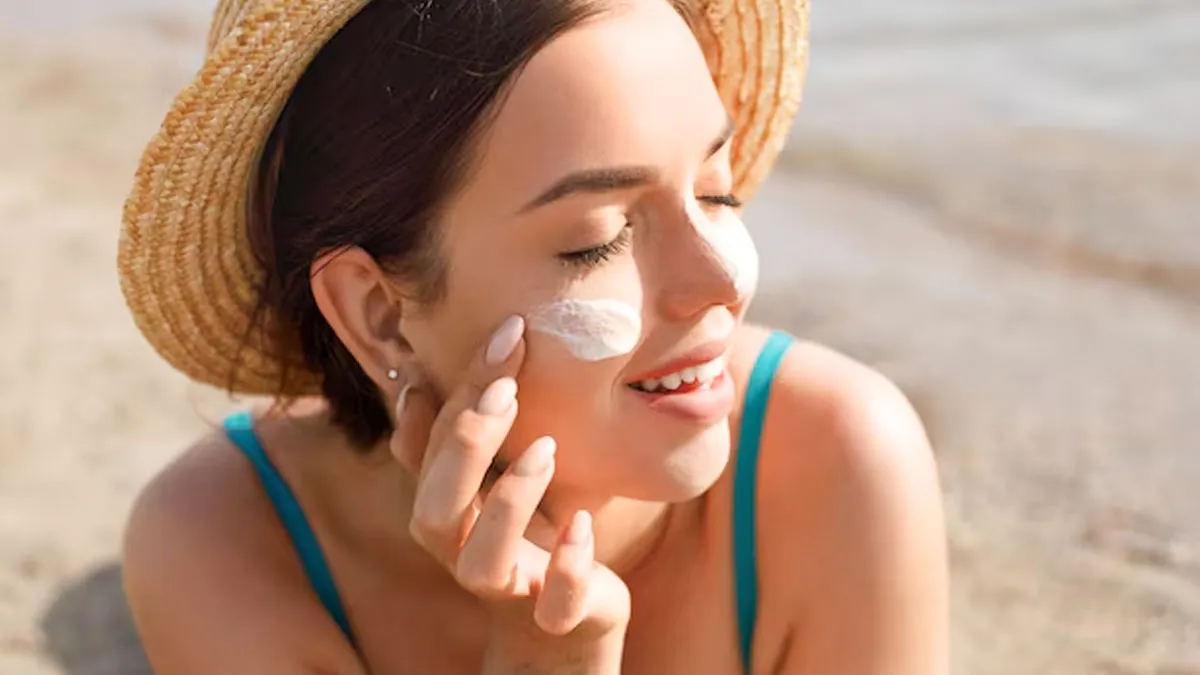 Can Sunscreen Cause Acne? How To Choose The Right One For Clear Skin And Cancer Protection
