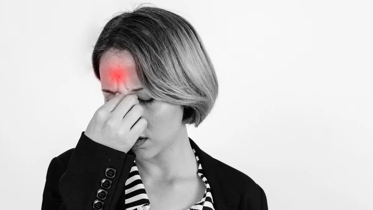 How To Recognise A Thunderclap Headache: Can It Be A Sign Of Stroke?